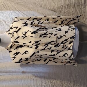 boohoo Woven Animal Print Bow NWT Blouse SX 8